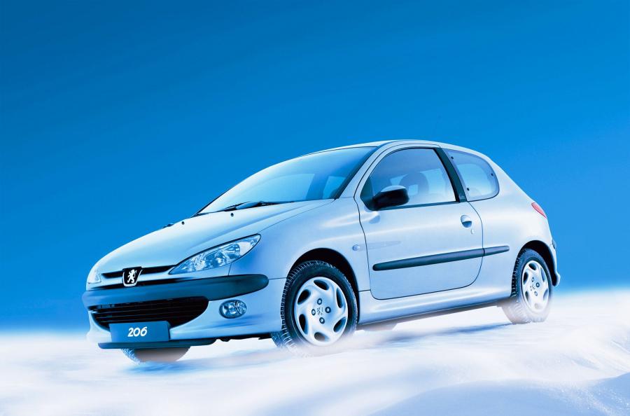  Peugeot 206 1998 года  (фото 10 из 46)